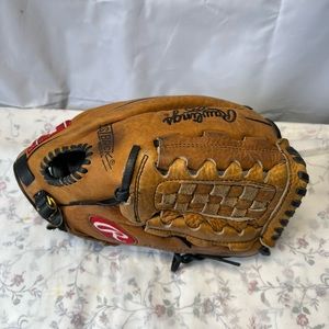 Baseball/softball glove
